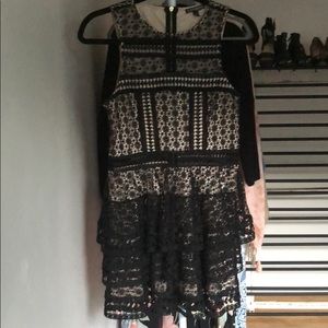Super cute dress!
